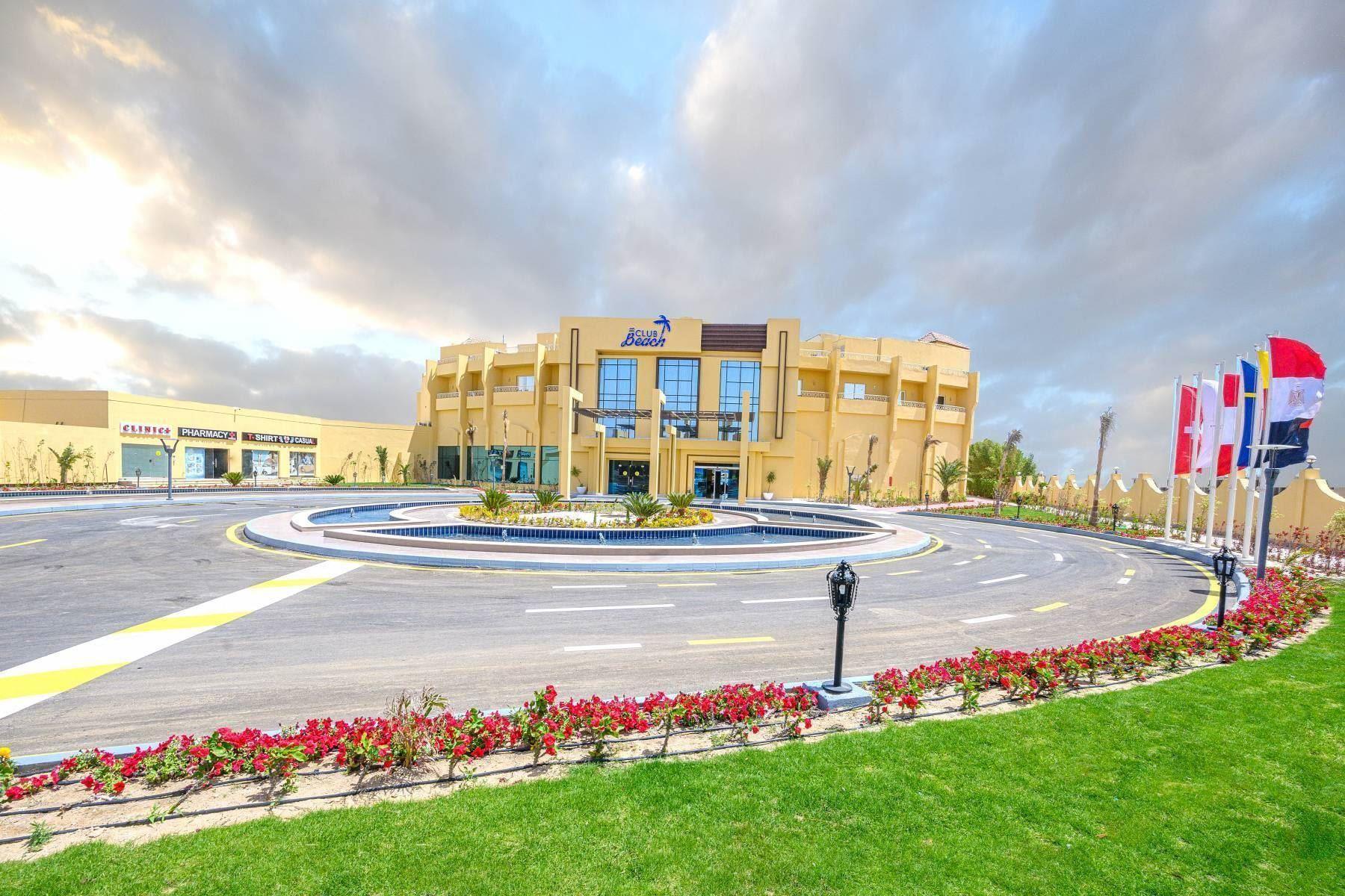 AMWAJ BEACH CLUB SPA & AQUA PARK