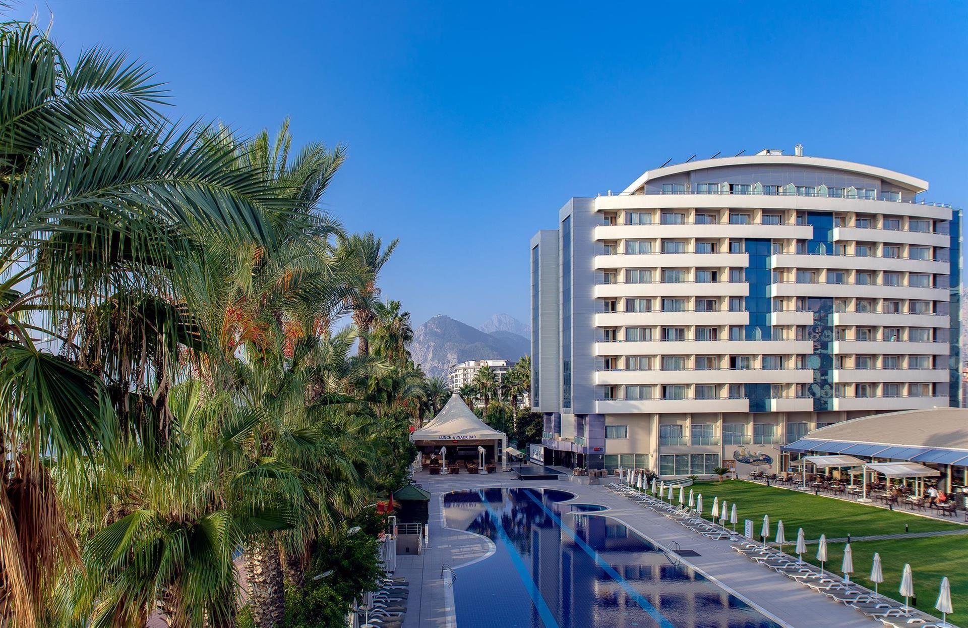 PORTO BELLO HOTEL RESORT & SPA