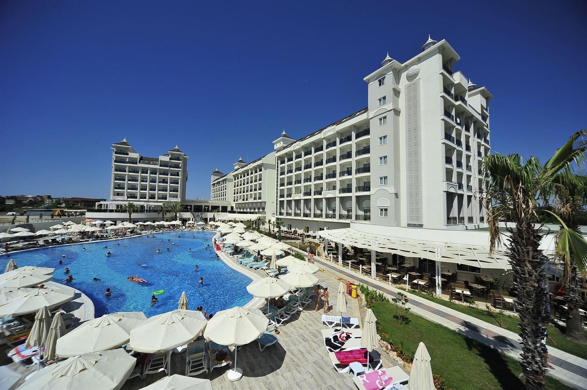 LAKE & RIVER SIDE HOTEL&SPA