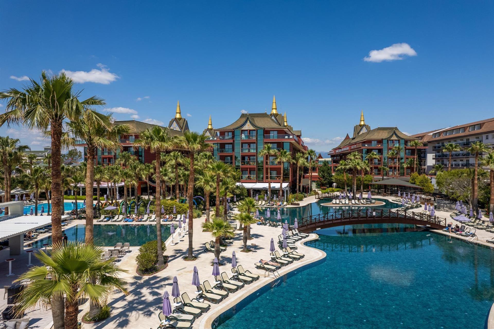 SIAM ELEGANCE HOTEL&SPA