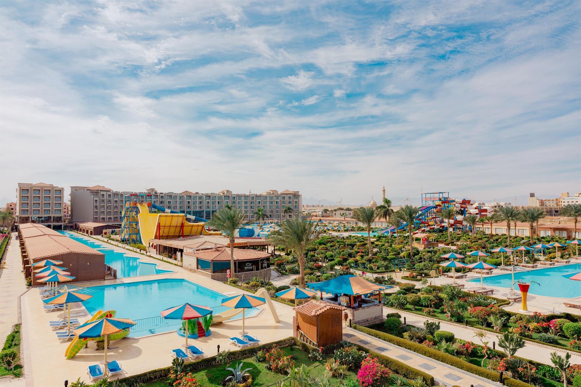 Sunrise Solara Aqua Park Resort