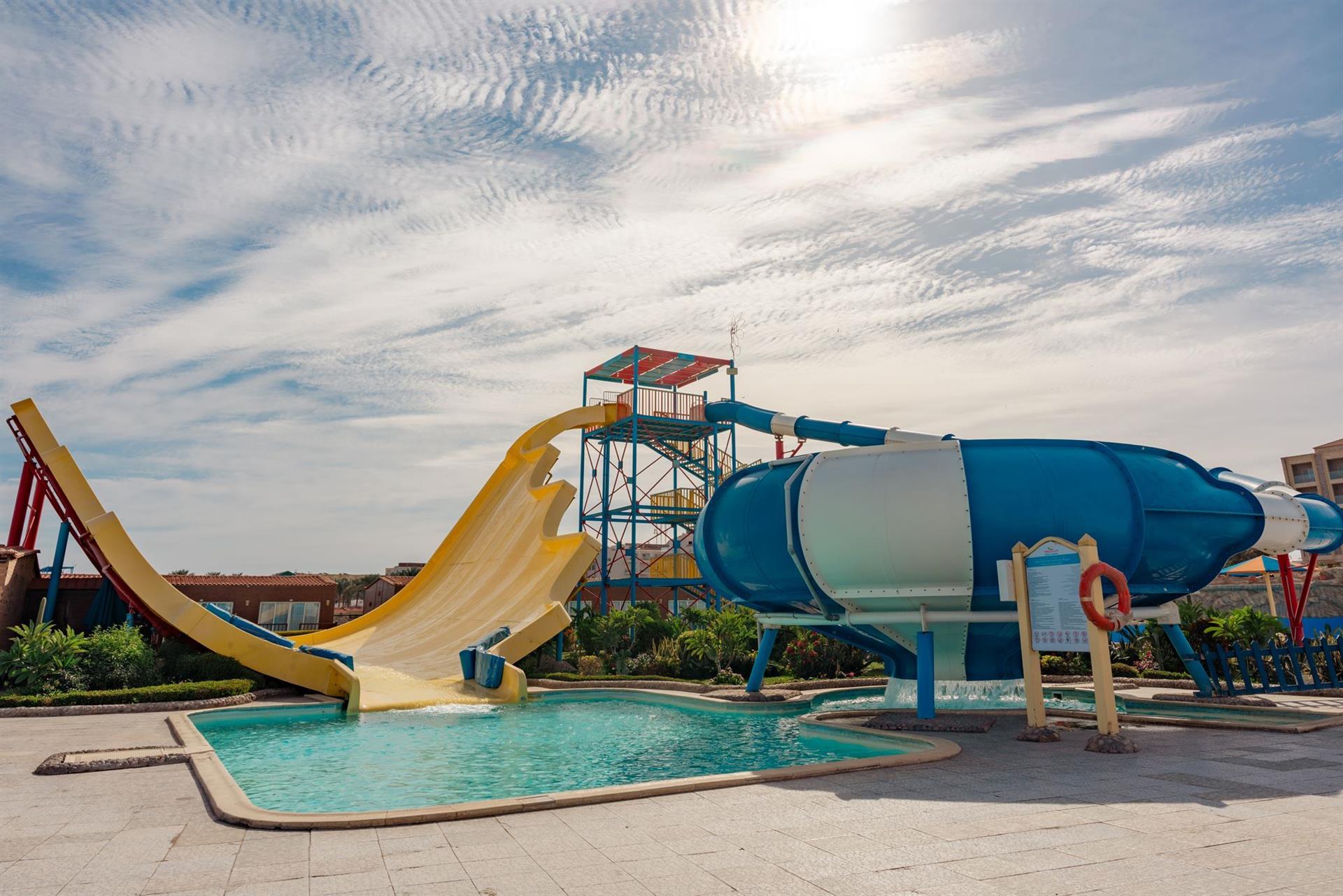 Sunrise Solara Aqua Park Resort 5