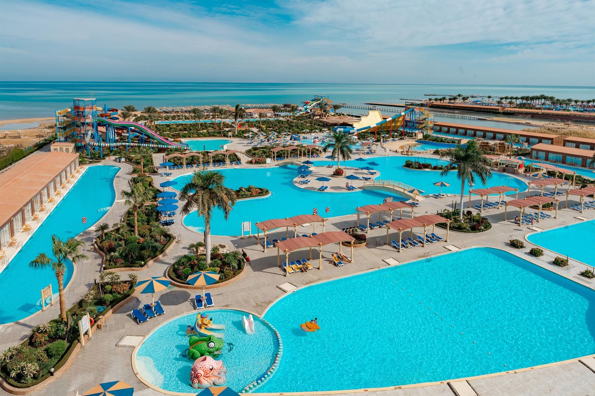 Sunrise Solara Aqua Park Resort 7