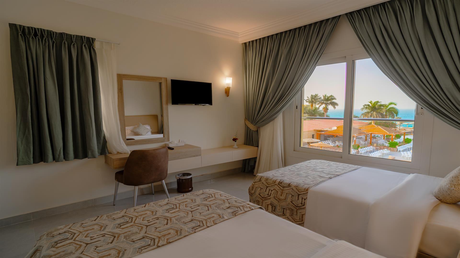 Palm Beach Resort 32