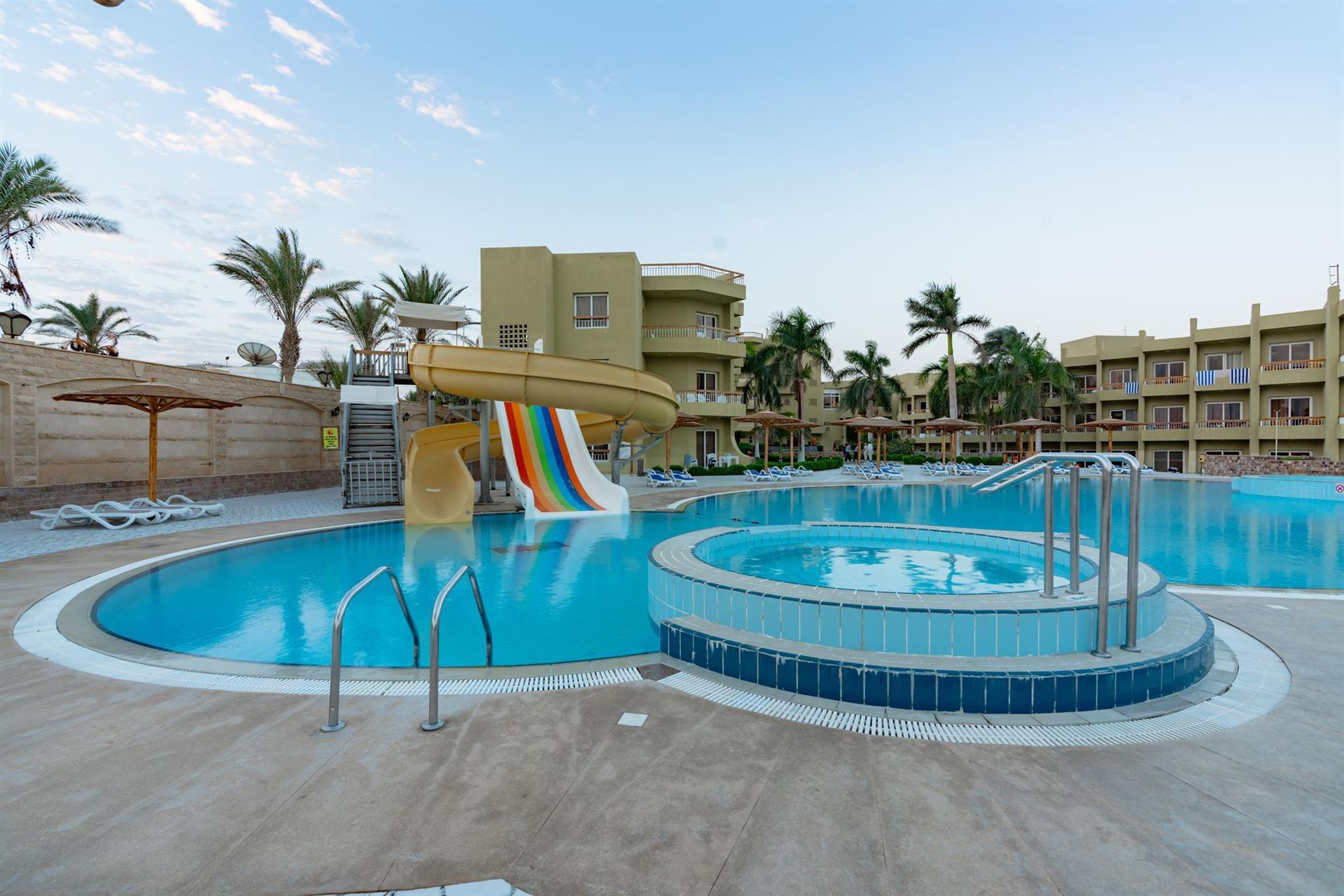 Palm Beach Resort 8
