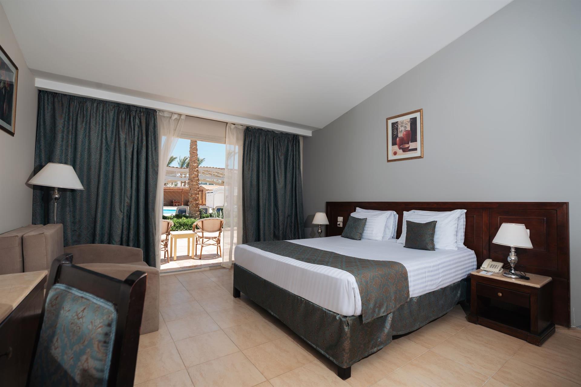 Sunrise Serano Aqua Park Resort 14