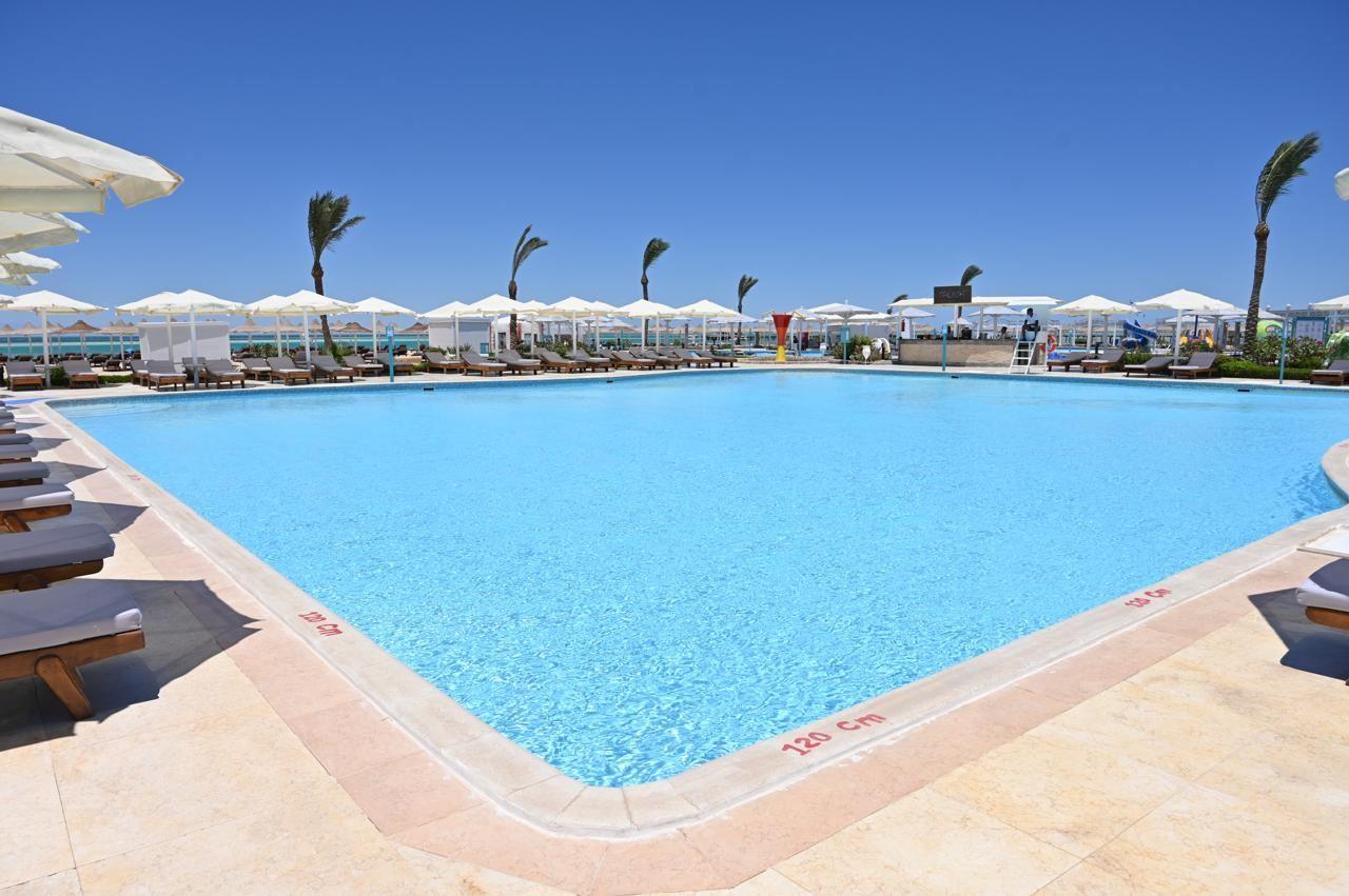 Sunrise Serano Aqua Park Resort 8