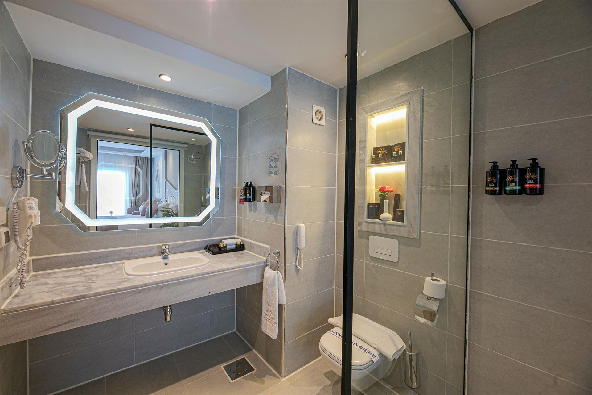 Rewaya Luxury Resort 31