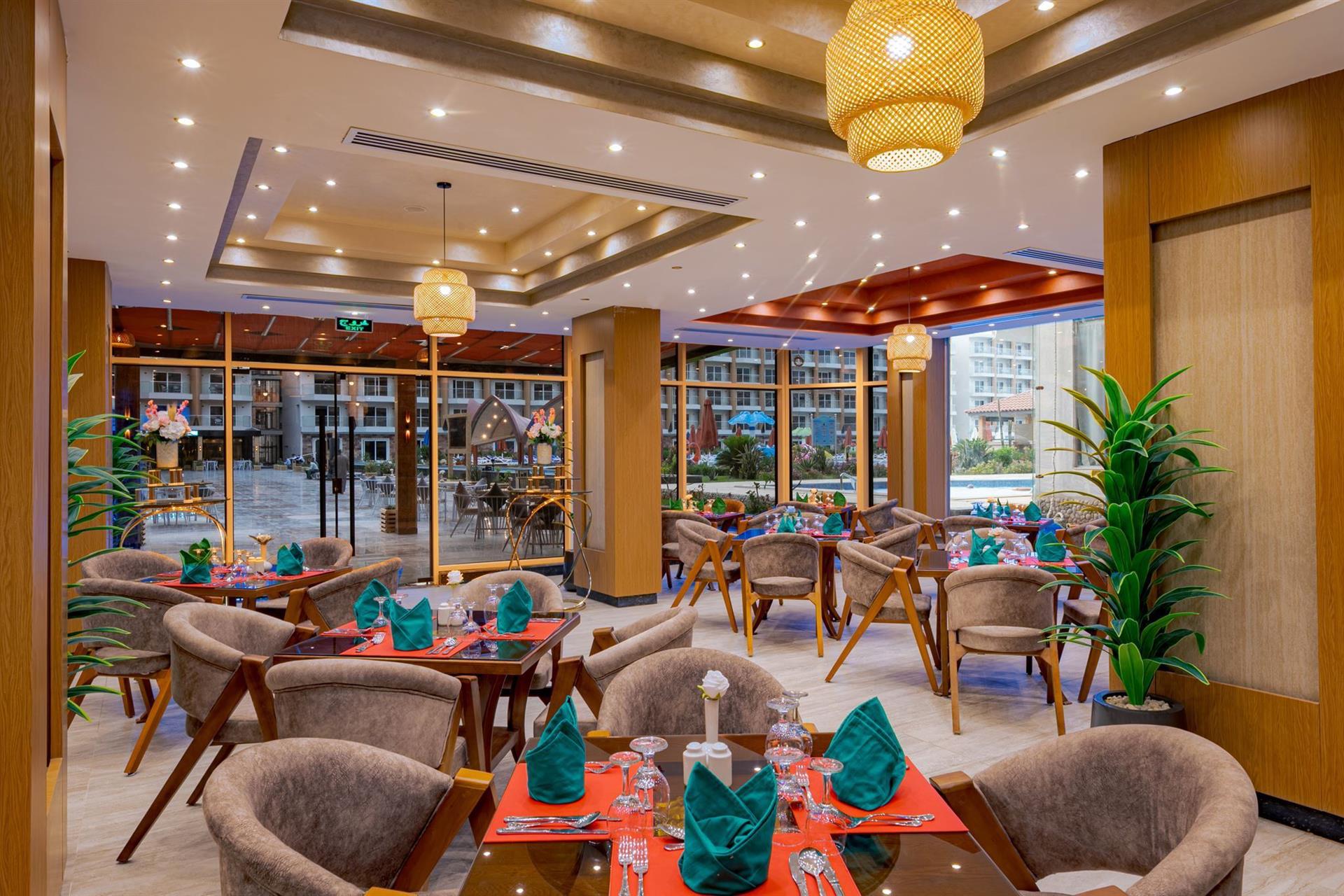Rewaya Luxury Resort 9