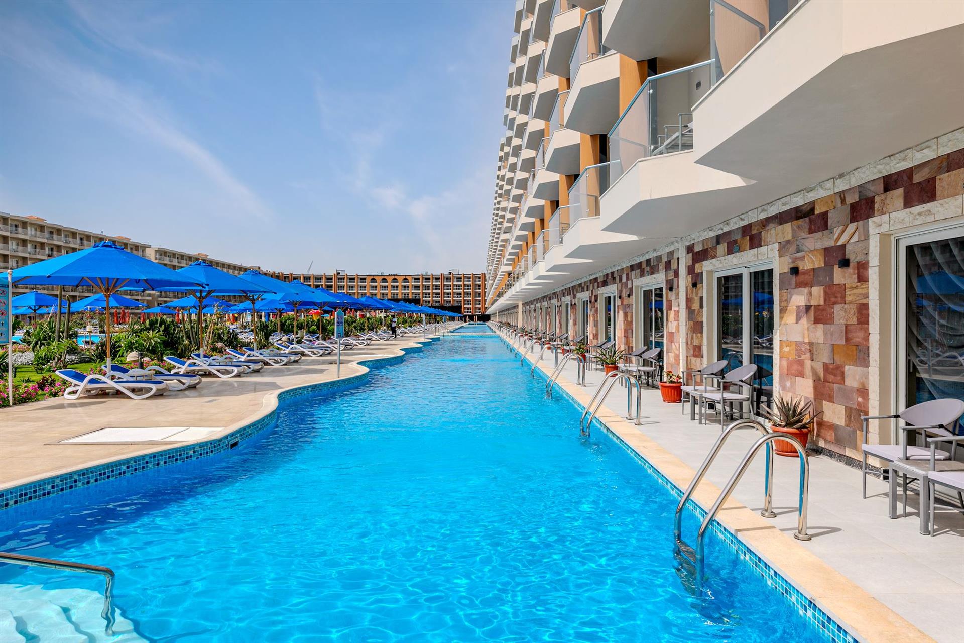 Rewaya Luxury Resort 24