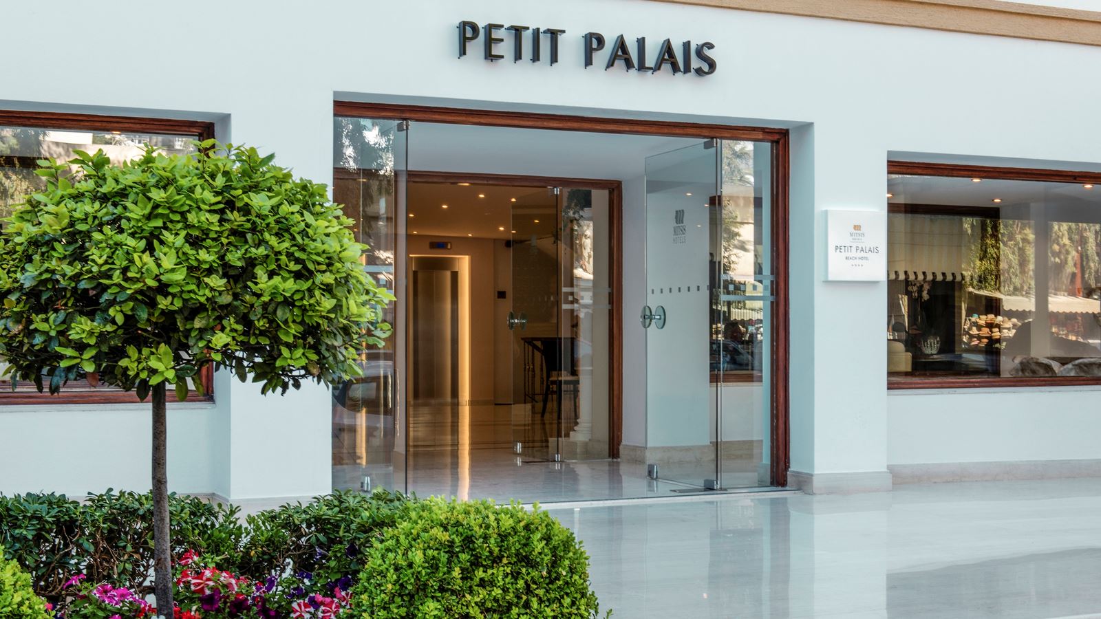 MITSIS PETIT PALAIS