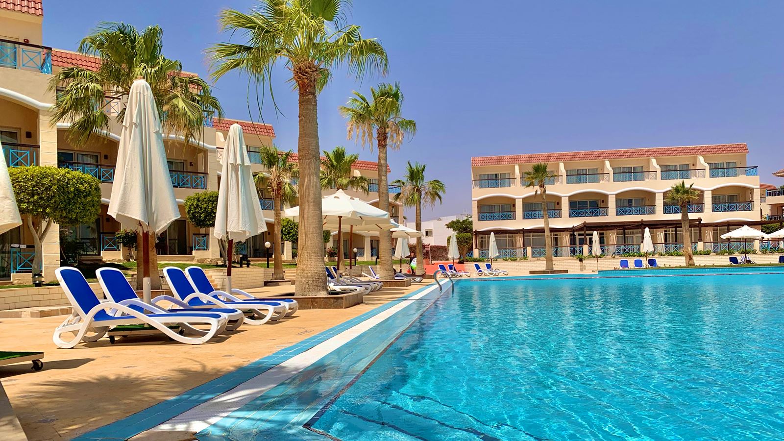 IVY CYRENE ISLAND AQUA PARK RESORT