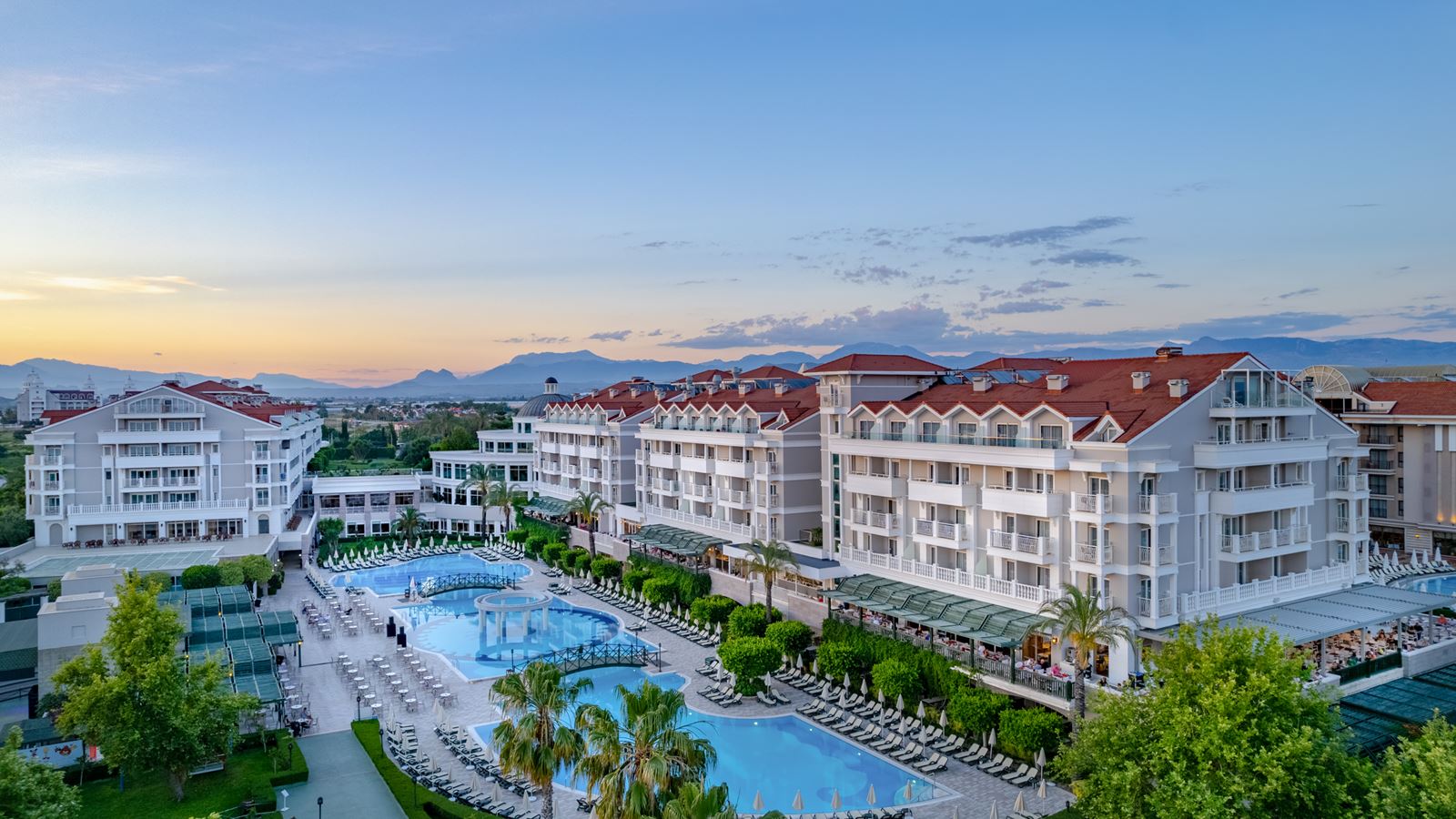 TRENDY ASPENDOS BEACH