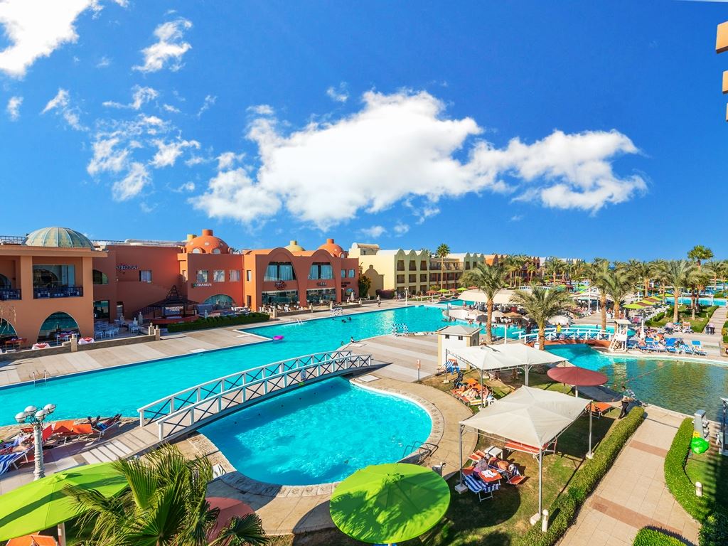 TITANIC BEACH SPA & AQUA PARK