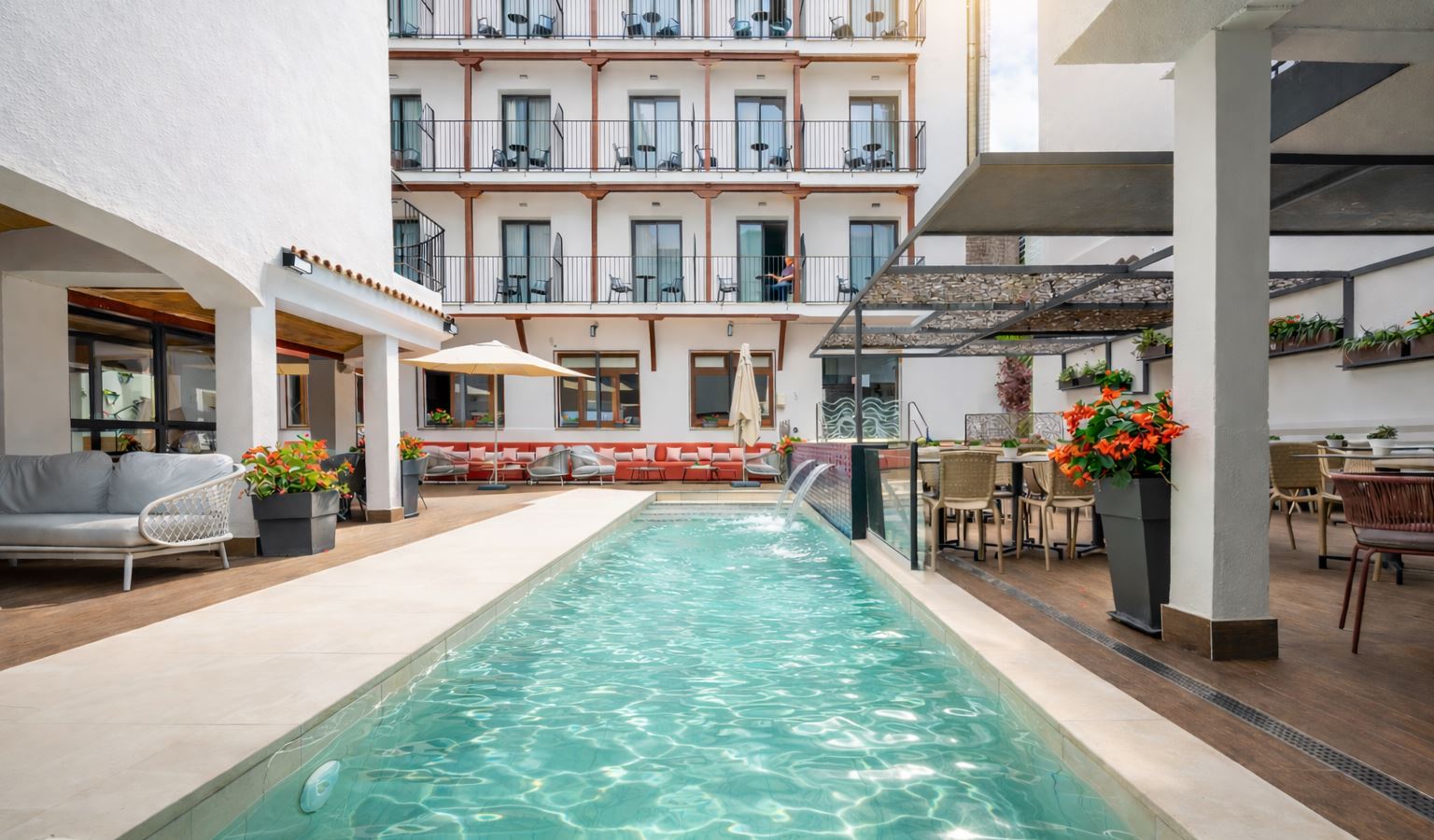 HOTEL NEPTUNO&APARTMENTS(EX.NEPTUNO CALELLA)