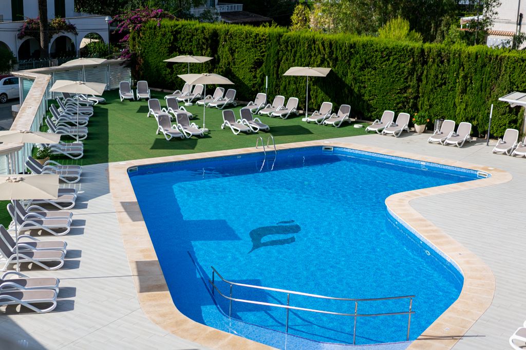 THB MARIA ISABEL (ADULTS ONLY 18+)