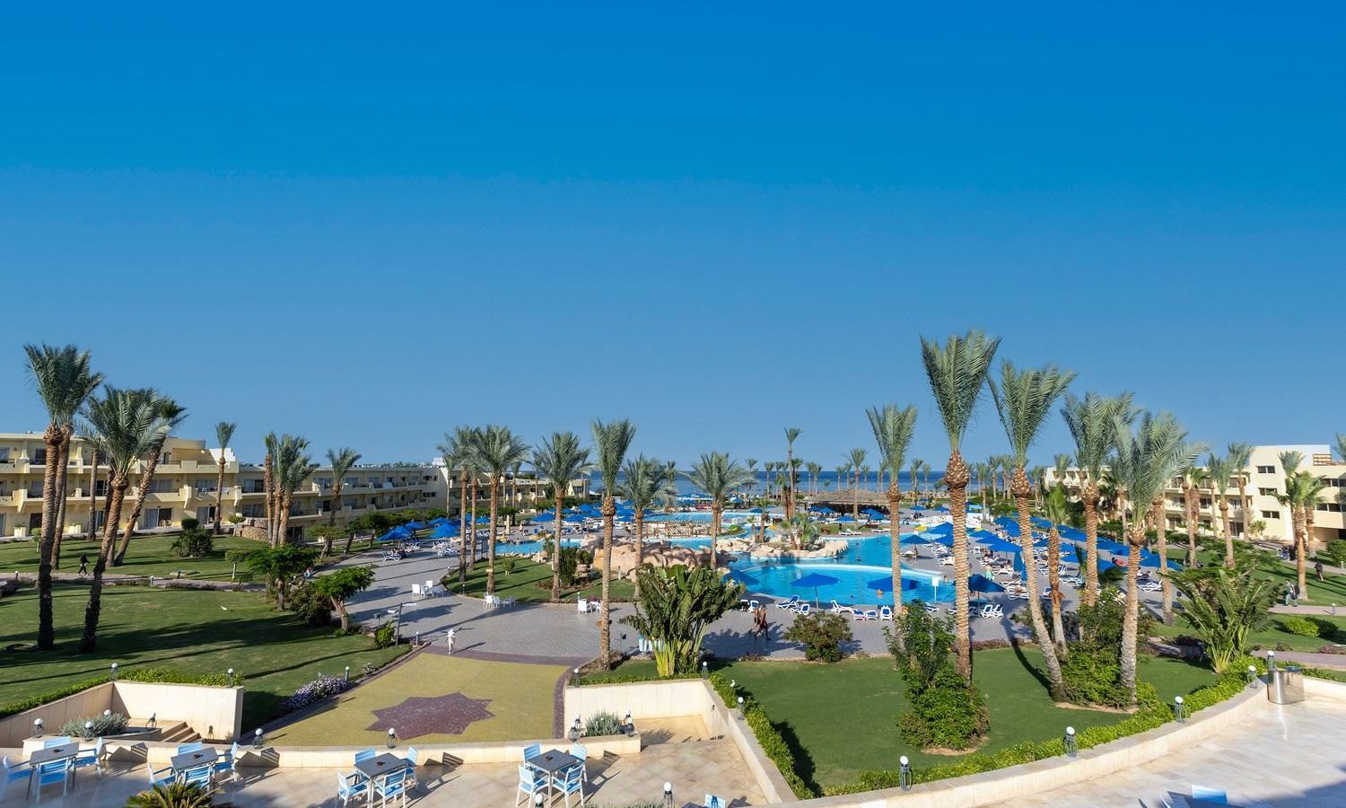 AMWAJ OYOUN RESORT & CASINO