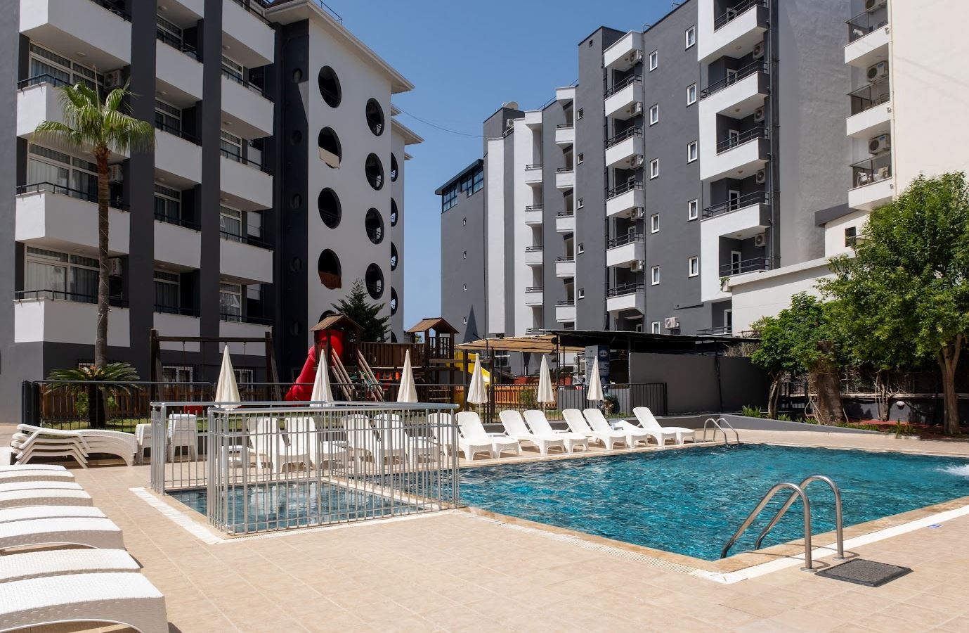KAILA KRIZANTEM HOTEL