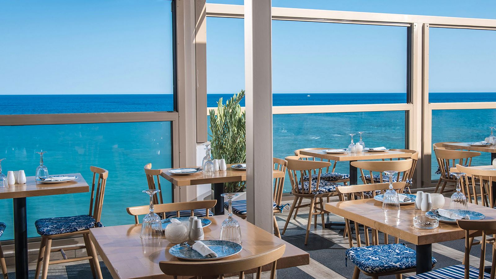 SERENITY SPRITZ BOUTIQUE HOTEL