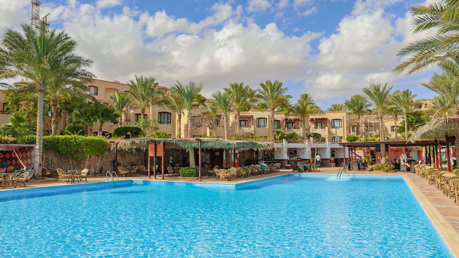 TAMRA BEACH HOTEL