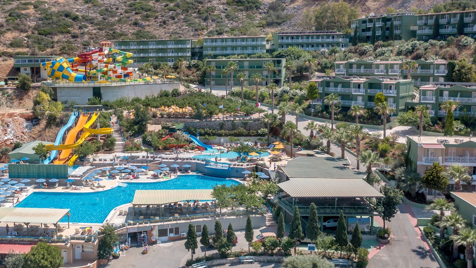 FAMILY WORLD AQUA SUN VILLAGE