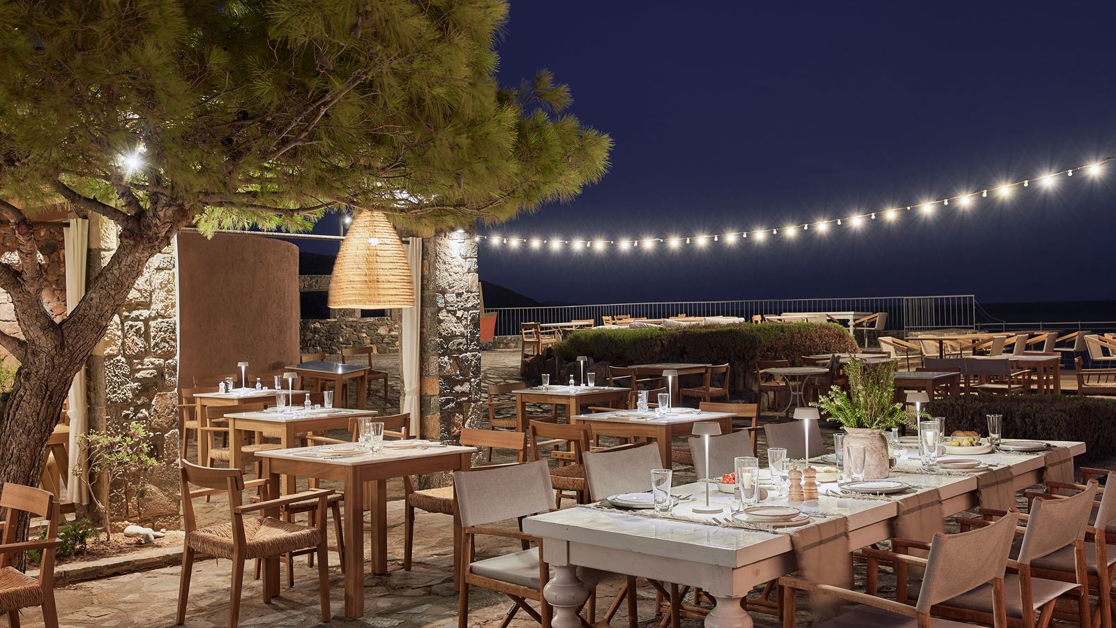 ST. NICOLAS BAY RESORT HOTEL & VILLAS