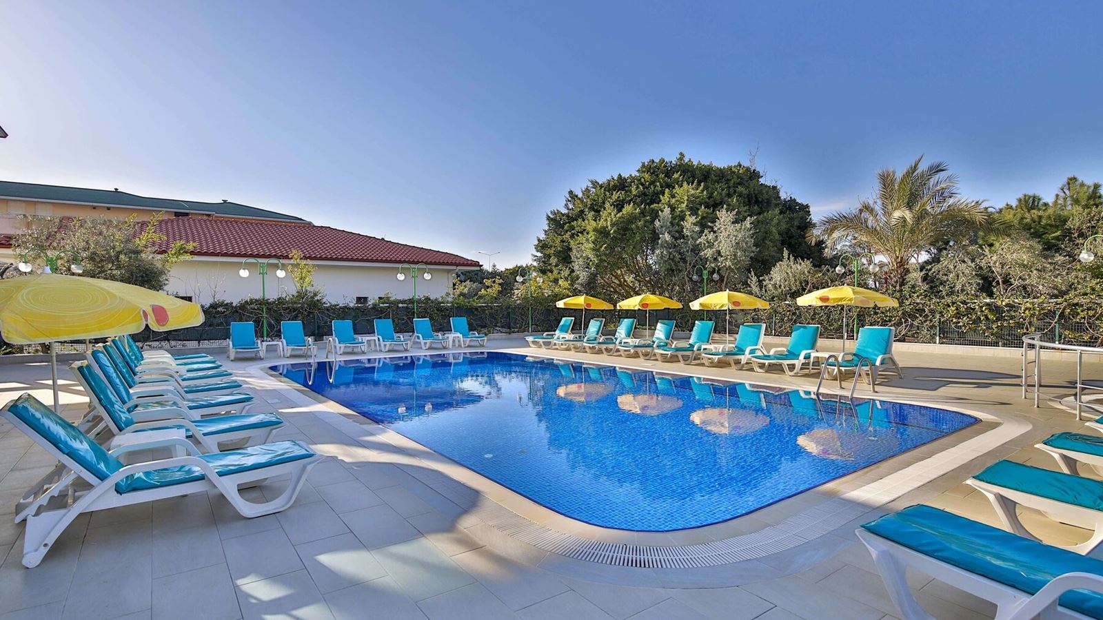 OJI BEACH HOTEL