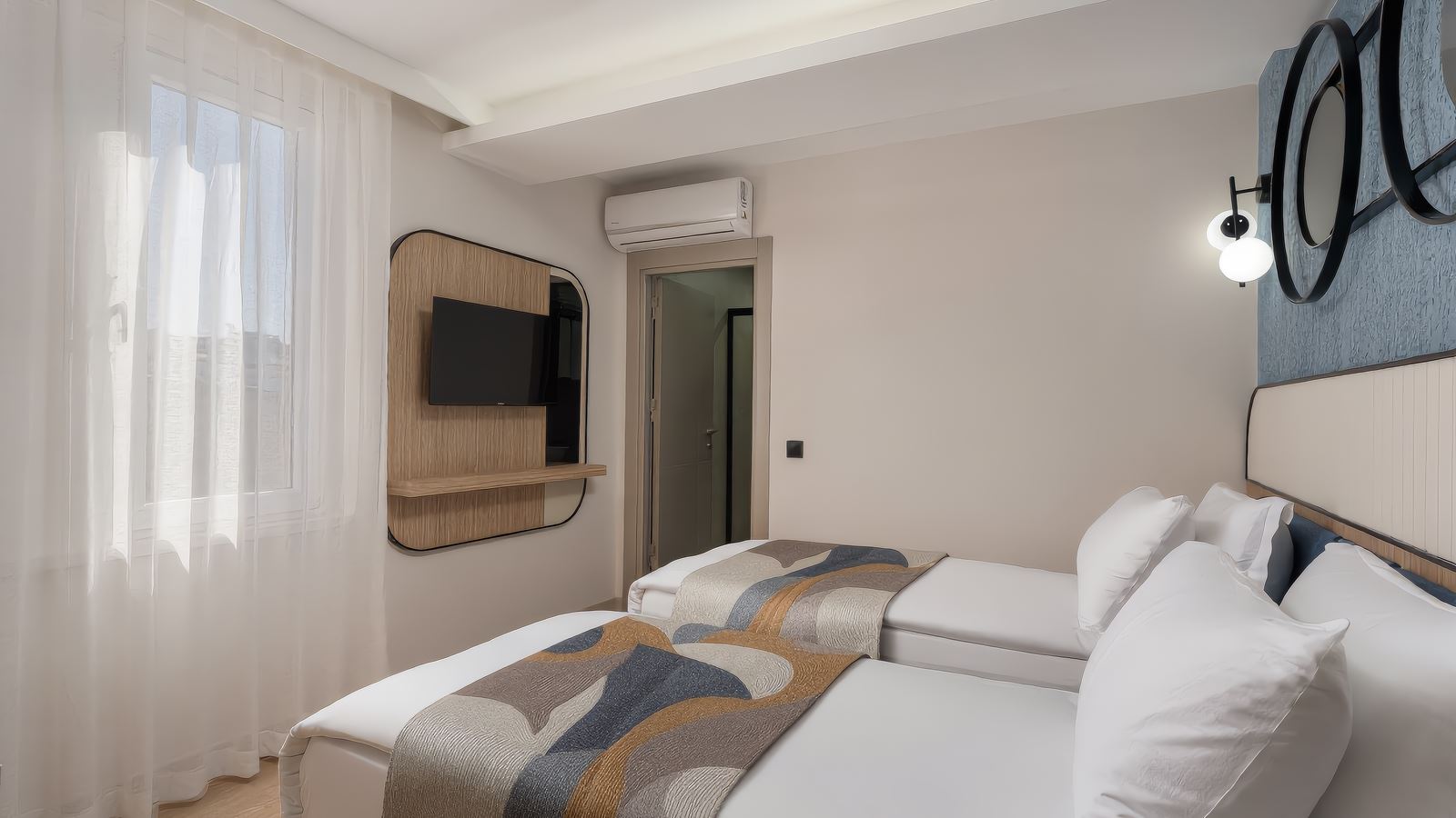 Mesona Hotels Blue Hill 6