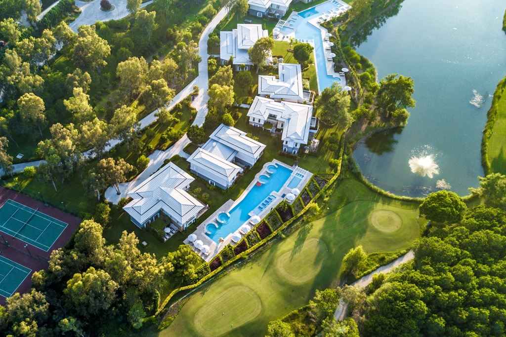 CORNELIA AZURE VILLAS