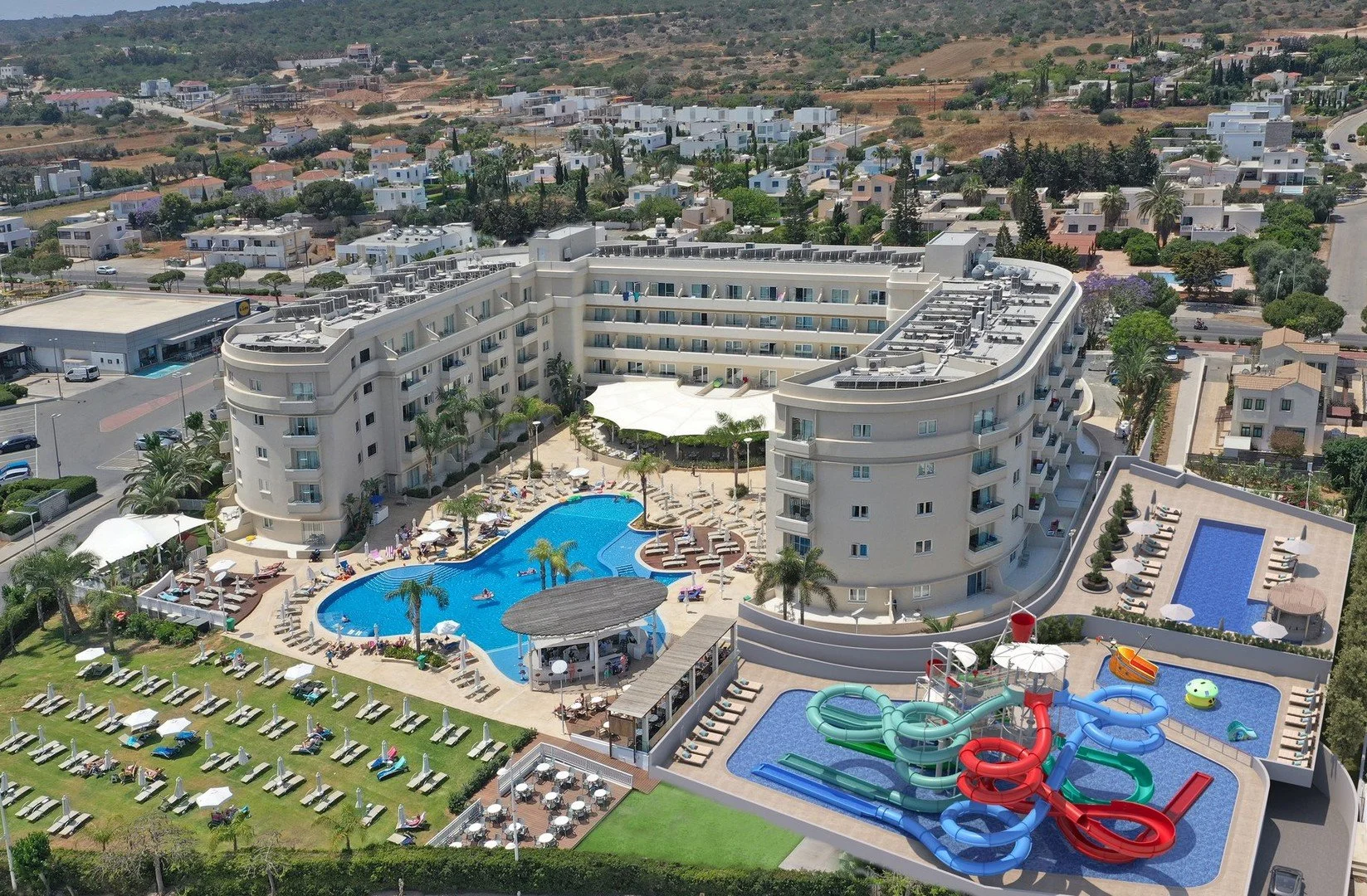 HOTEL SUNRISE OASIS