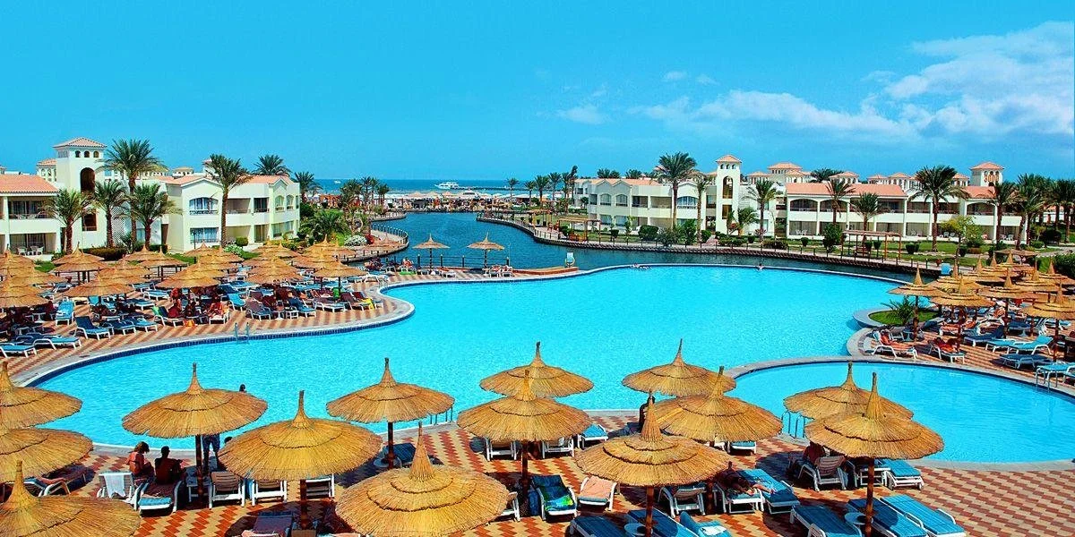 DANA BEACH RESORT