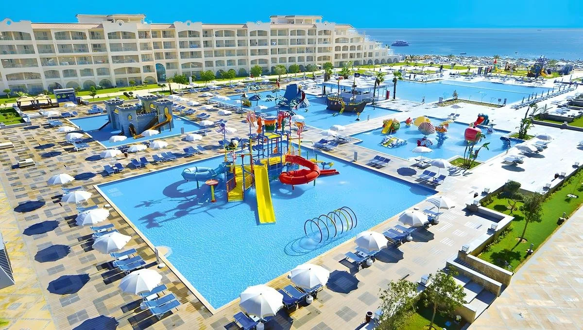 PICKALBATROS WHITE BEACH RESORT