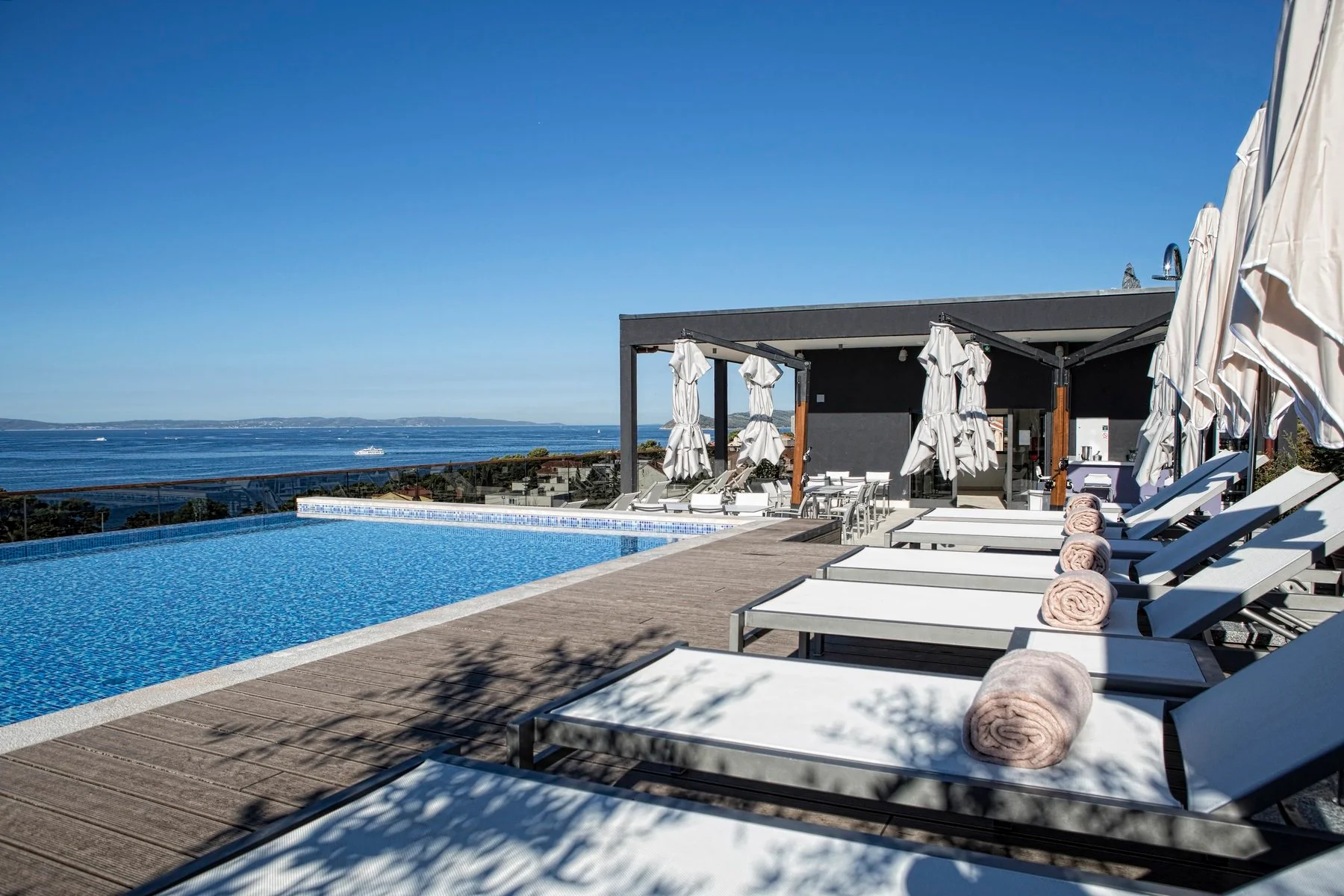 MARVIE HOTEL & HEALTH