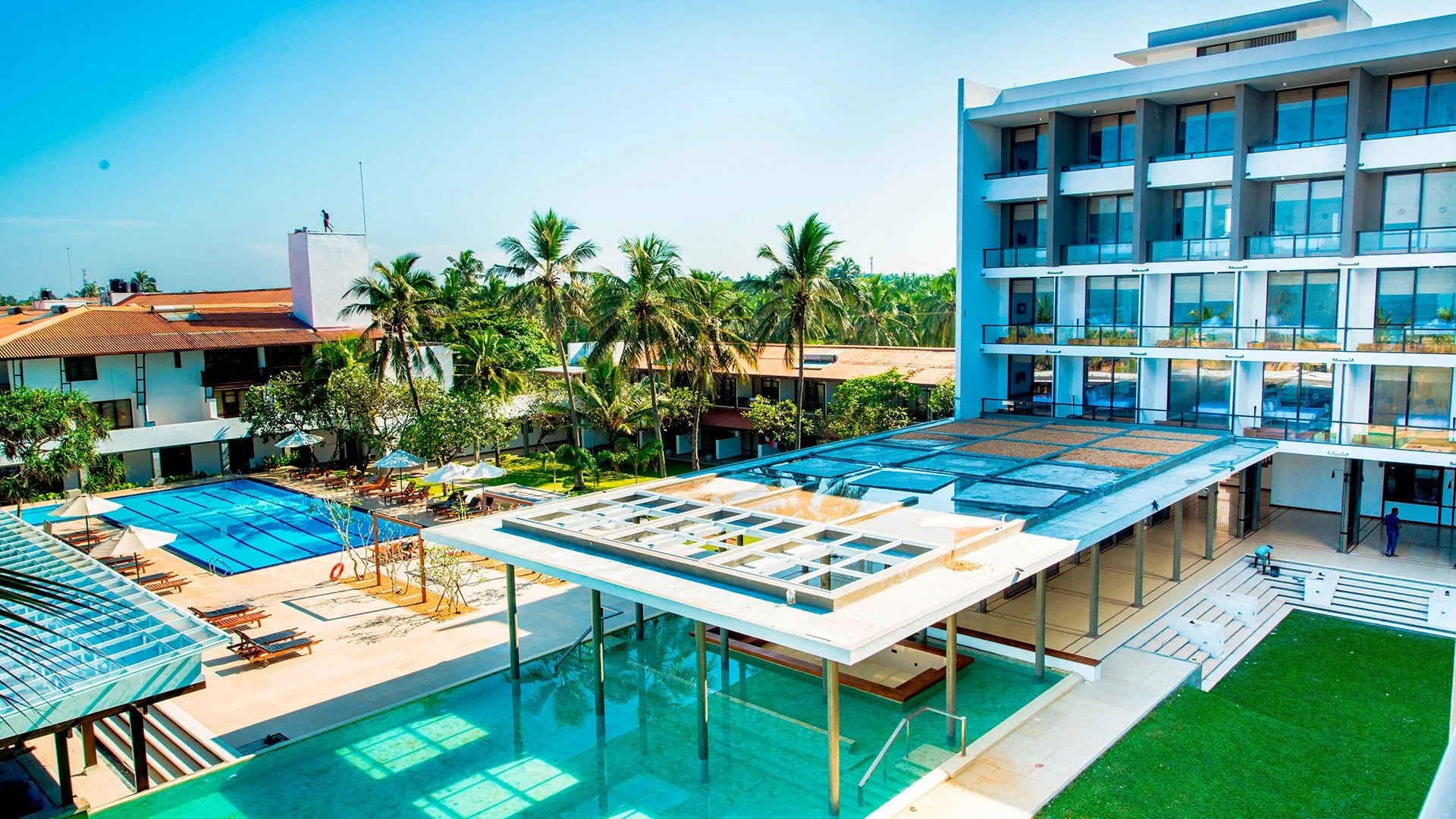 HOTEL GOLDI SANDS