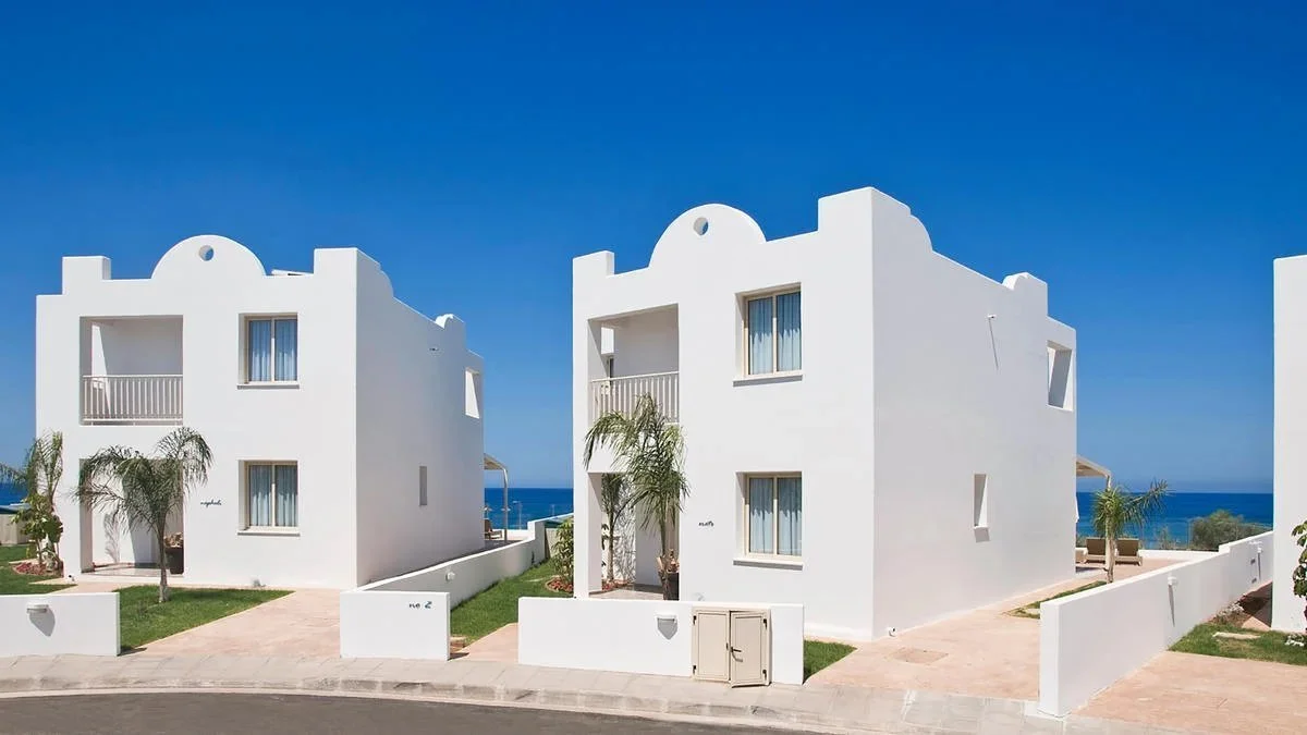 HOTEL LOUIS ALTHEA KALAMIES LUXURY VILLAS