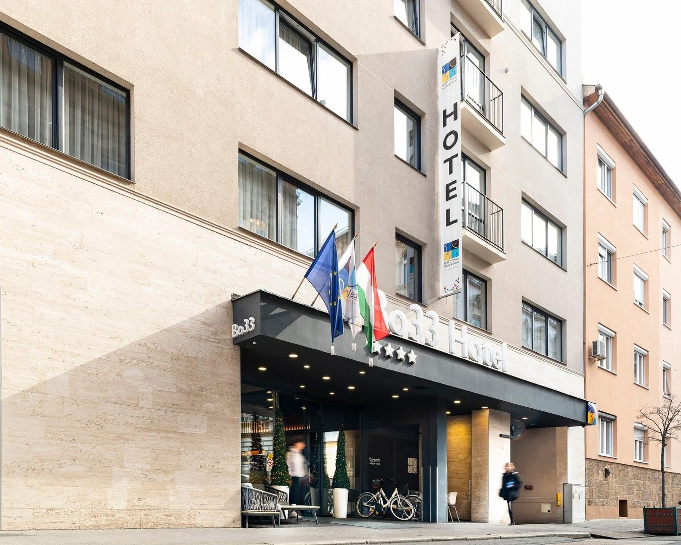 BO33 HOTEL FAMILY AND SUITES