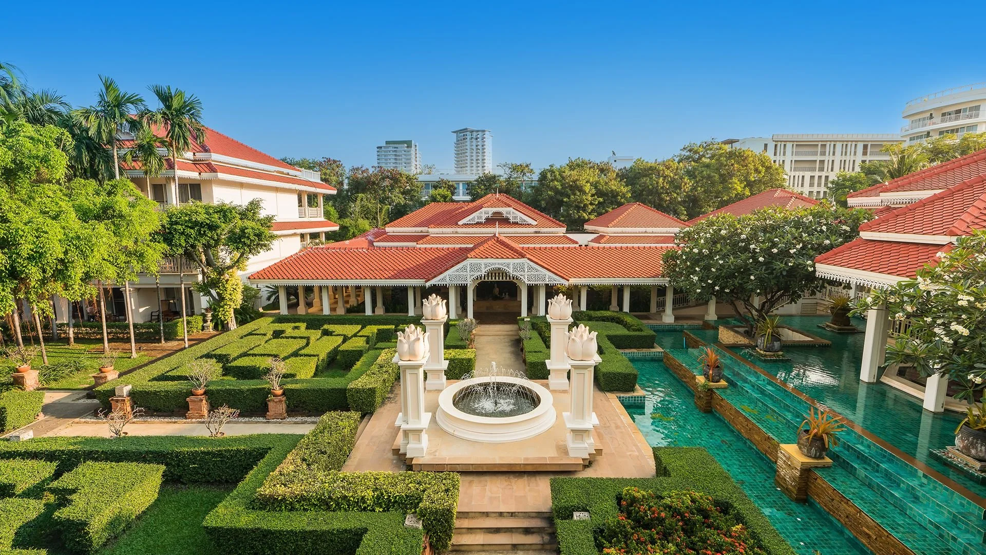 WORA BURA HUA HIN RESORT & SPA