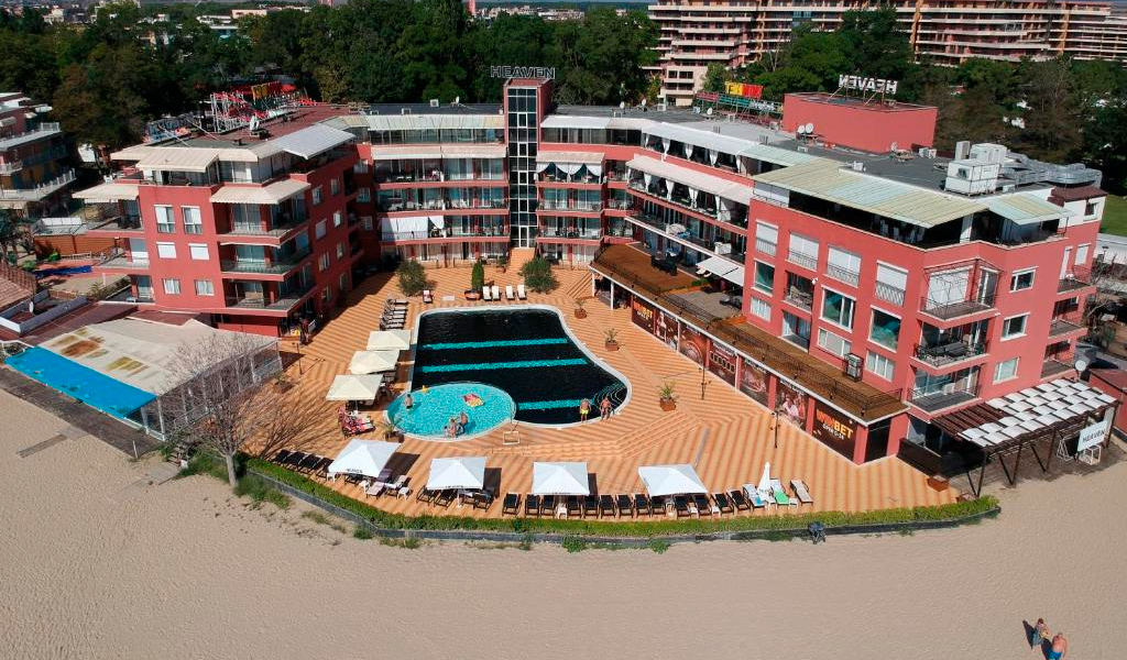 HEAVEN HOTEL