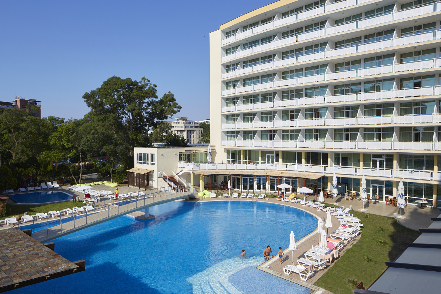 GRAND HOTEL NIRVANA(EX. GH OASIS)