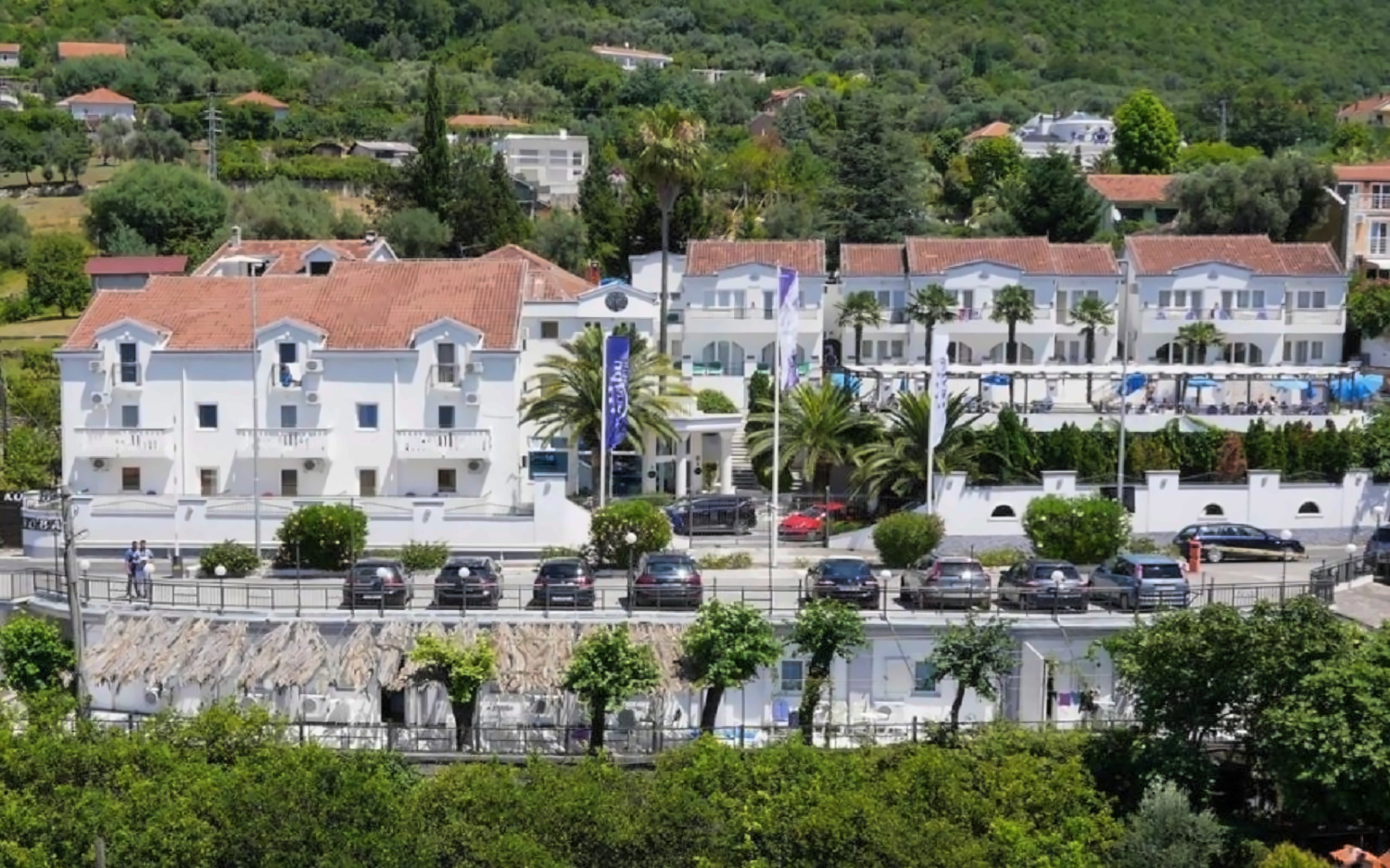 XANADU HOTEL