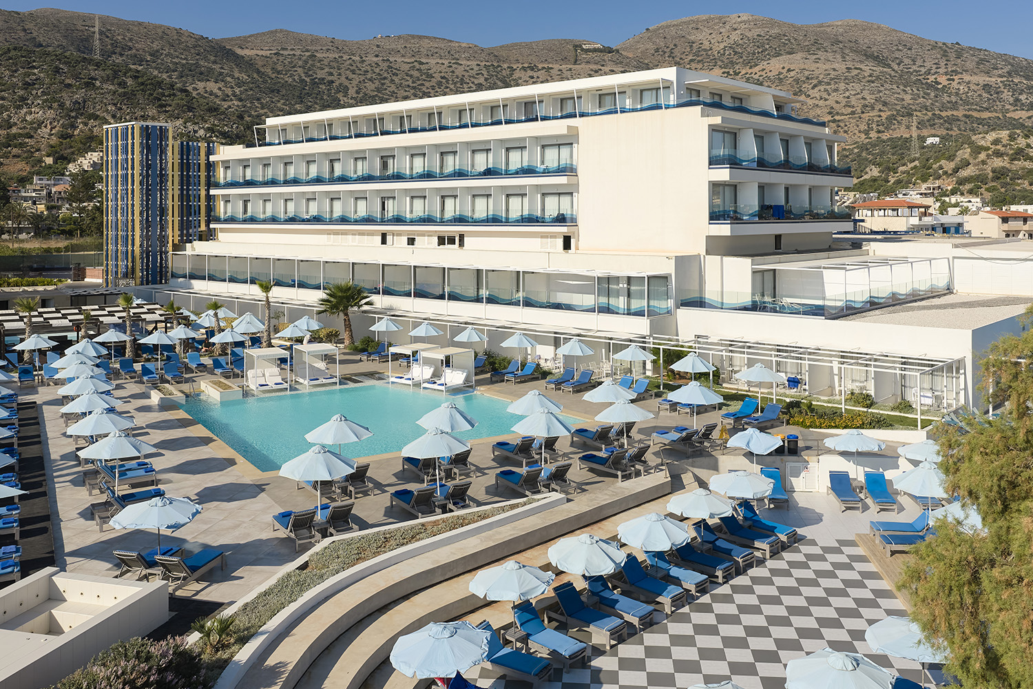 I-RESORT BEACH HOTEL & SPA