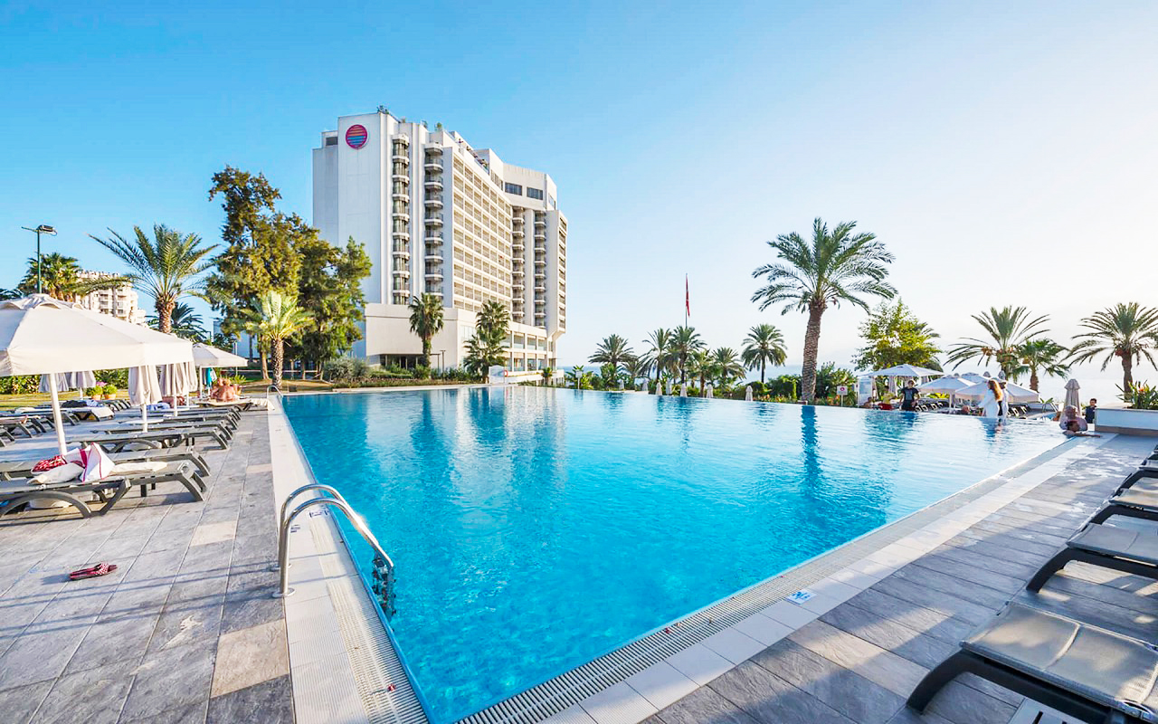 AKRA HOTEL