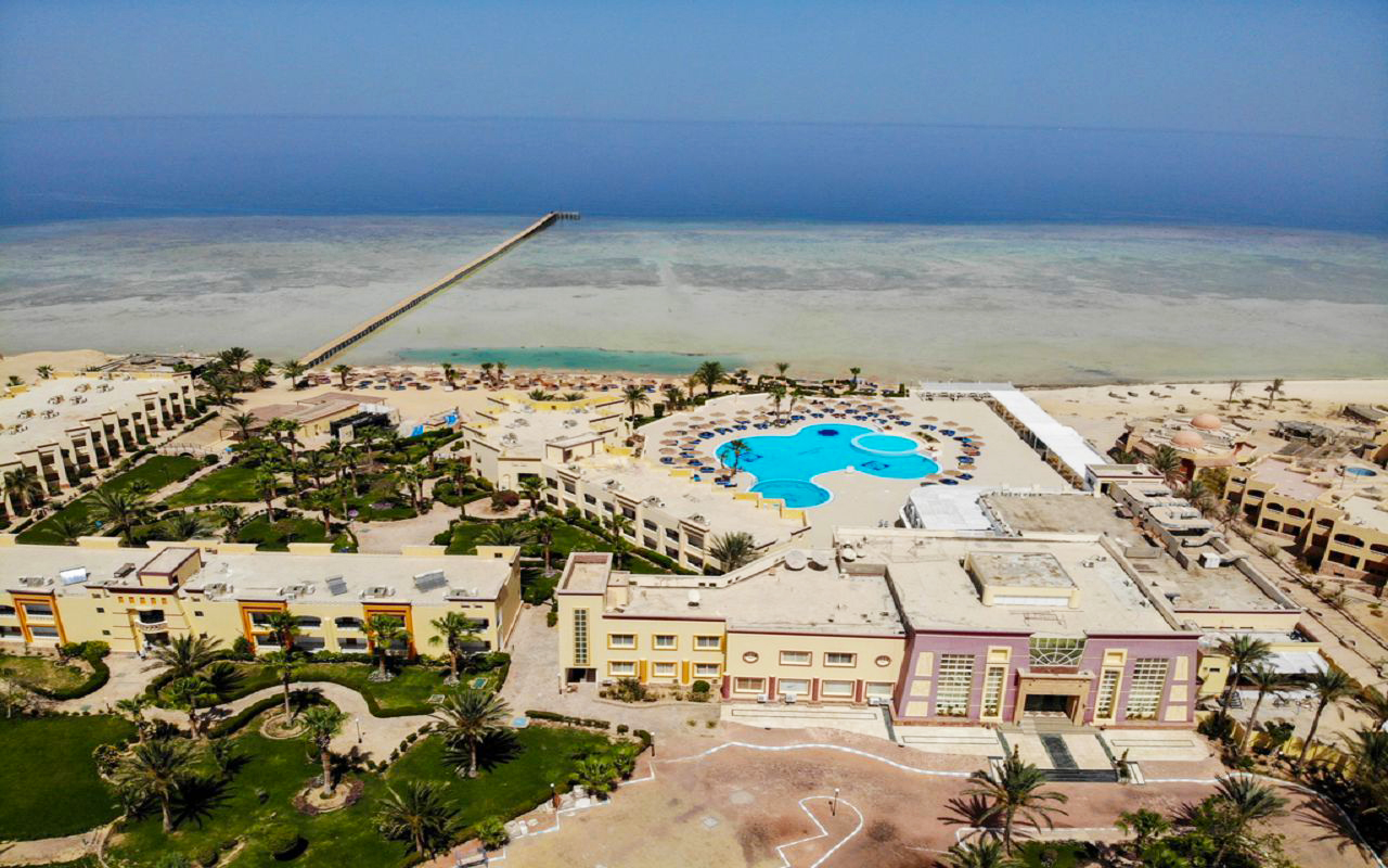BLUE REEF RESORT