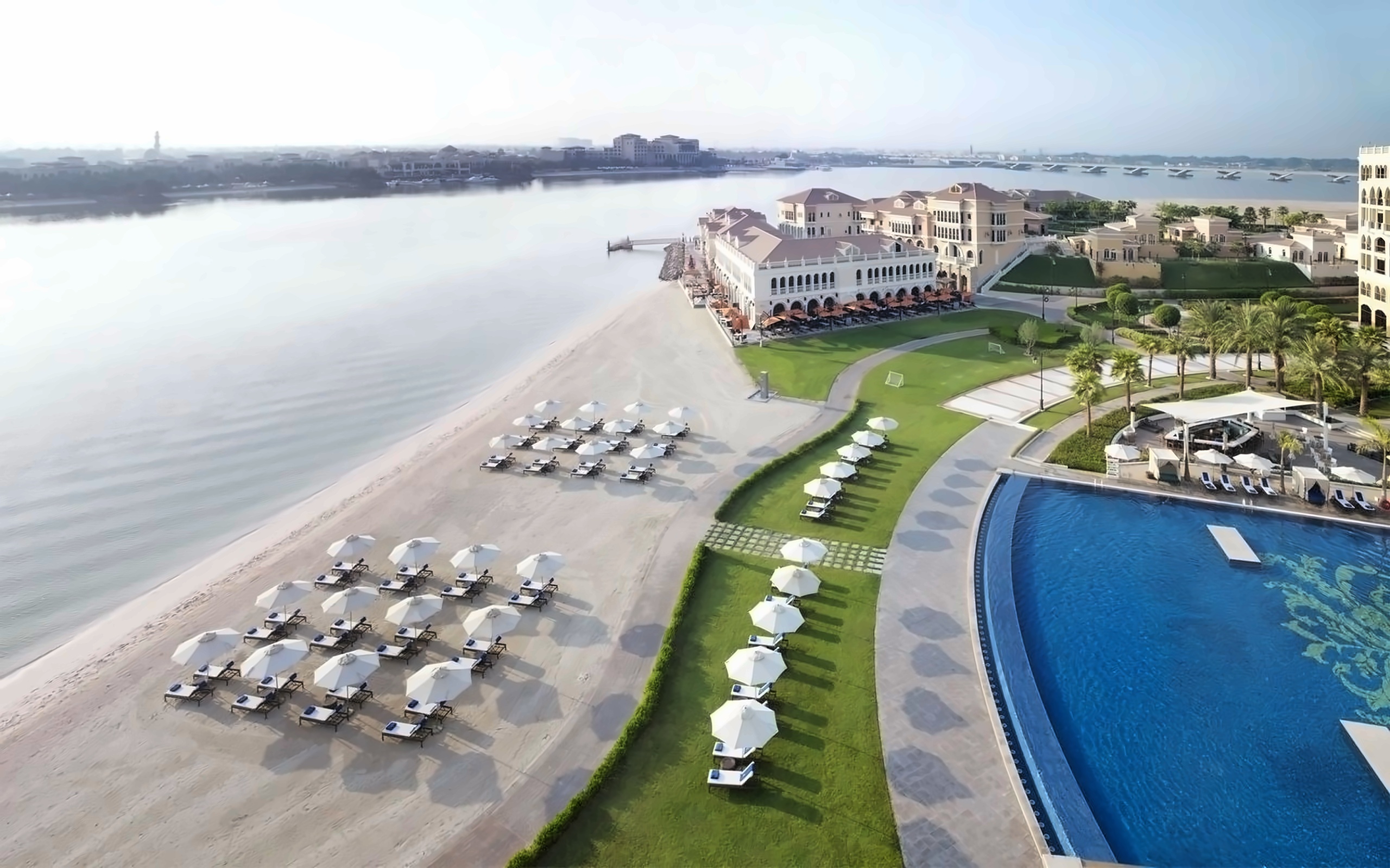 THE RITZ-CARLTON - ABU DHABI GRAND CANAL
