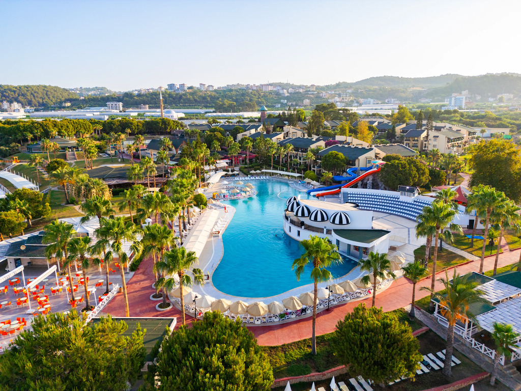 OZ HOTELS INCEKUM BEACH RESORT HOTEL
