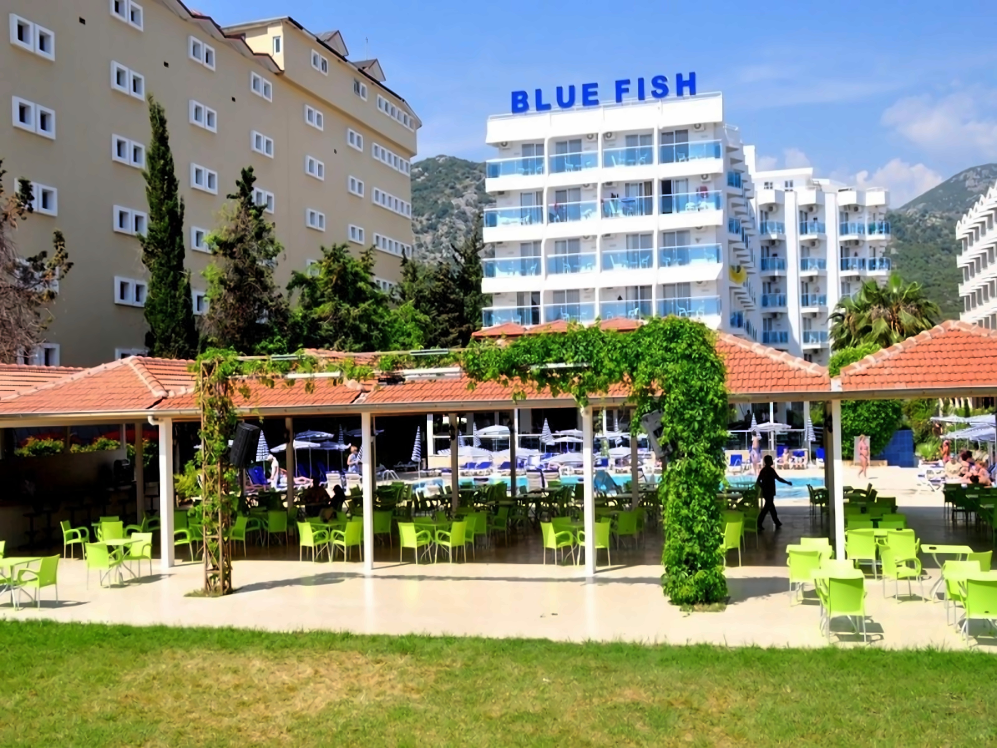 BLUE FISH HOTEL