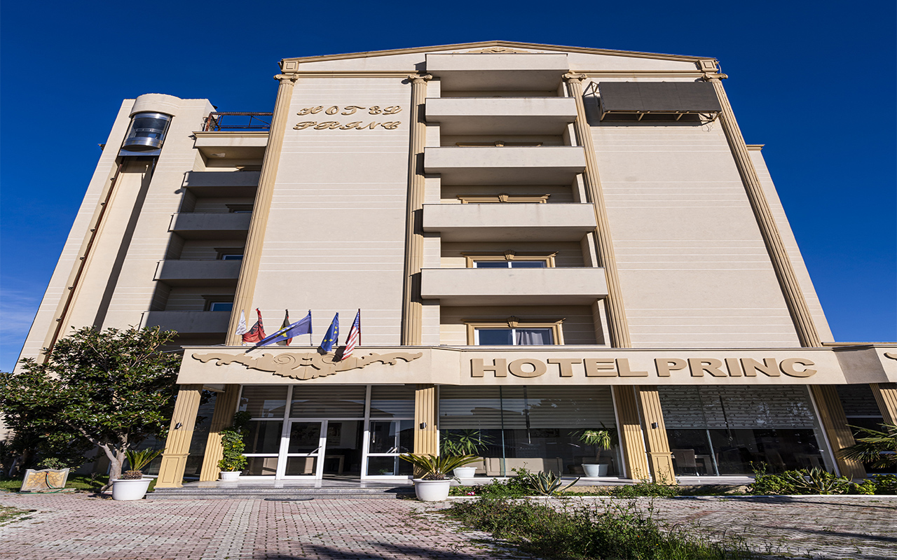 PRINC HOTEL