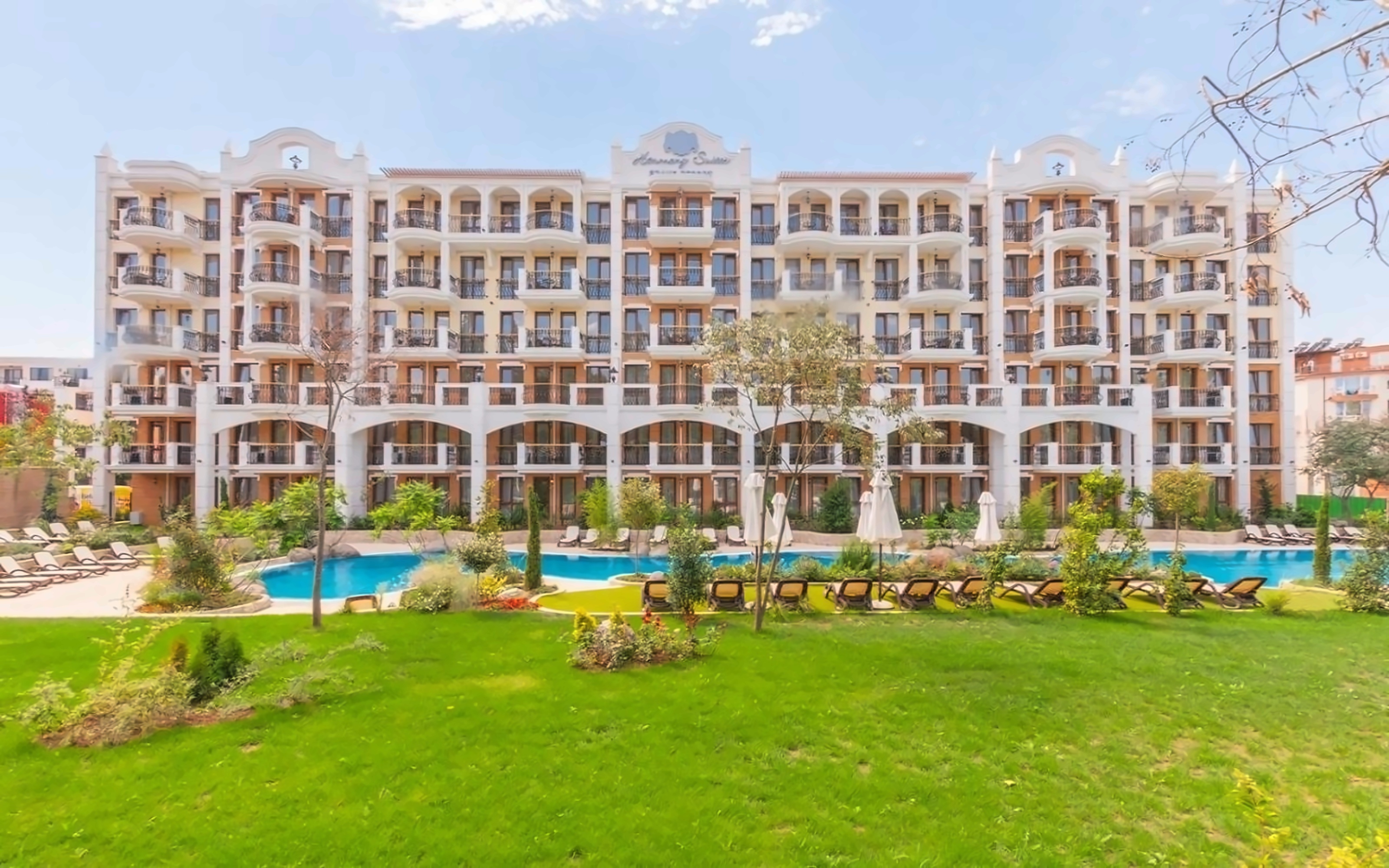 HARMONY SUITES GRAND RESORT APARTHOTEL