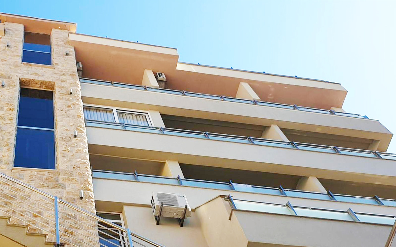 APARTMENTS MONACO
