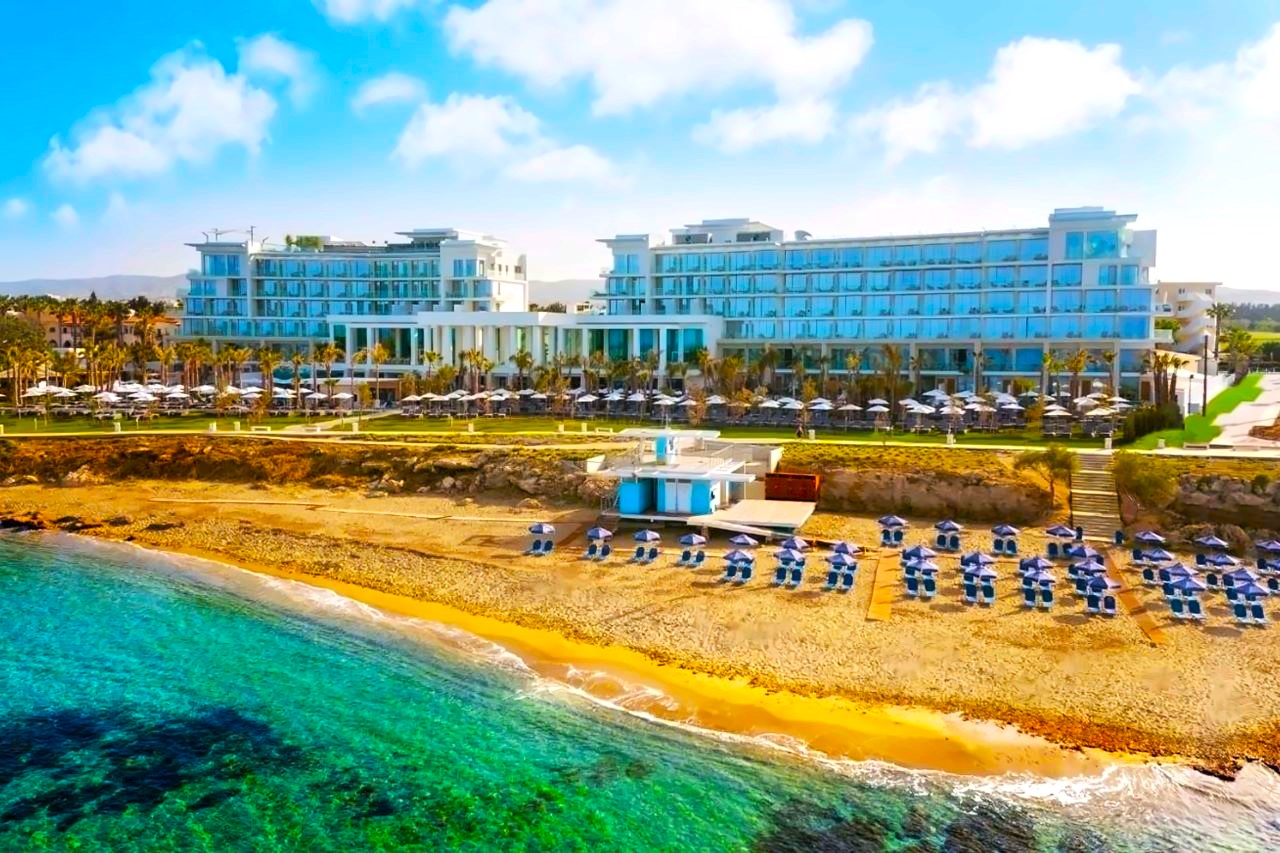 AMAVI HOTEL (ADULTS ONLY 18+)